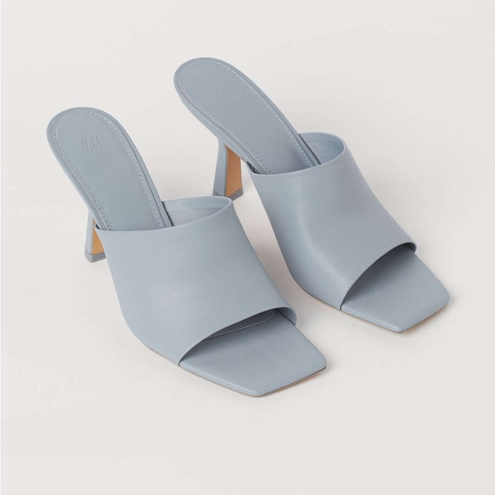 Light blue-grey mules sz.39